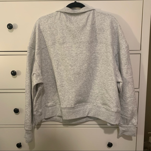 Fabletics Gray Zip Pullover Never Worn Brand New - Picture 2 of 6